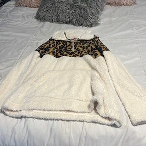 fluffy half zip jacket with no hood